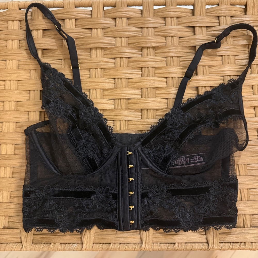 Victoria's Secret Black‎ Lace Corset Bralette Balconette Bra Hook Front Size S